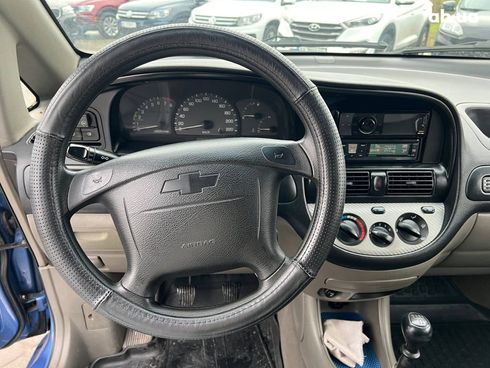 Chevrolet Tacuma 2004 синий - фото 21