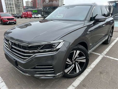 Volkswagen Touareg 2022 - фото 27