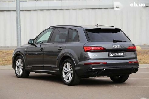 Audi Q7 2021 - фото 6