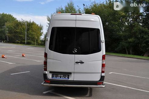 Mercedes-Benz Sprinter 2011 - фото 28