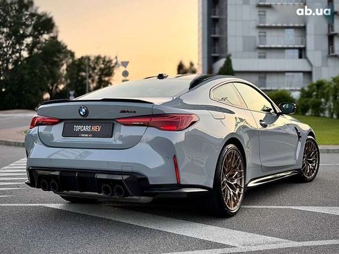 BMW M4 2025 - фото 17