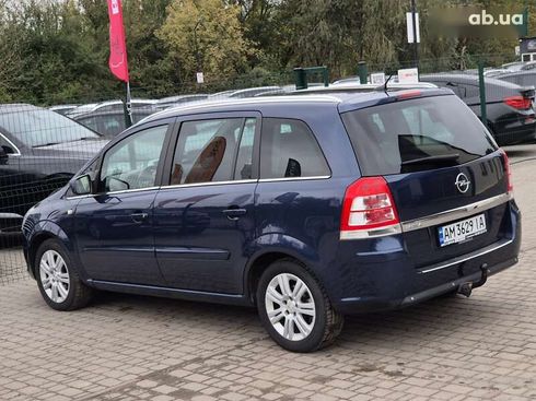 Opel Zafira 2011 - фото 19