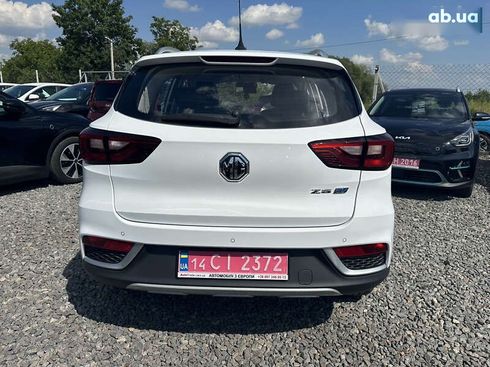 MG ZS EV 2021 - фото 23