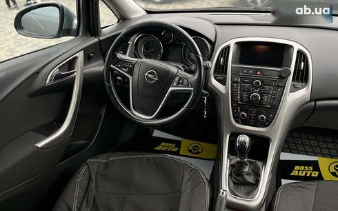 Opel Astra 2011 - фото 16