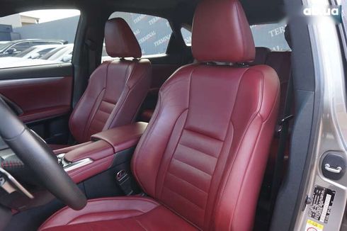 Lexus RX 2017 - фото 21
