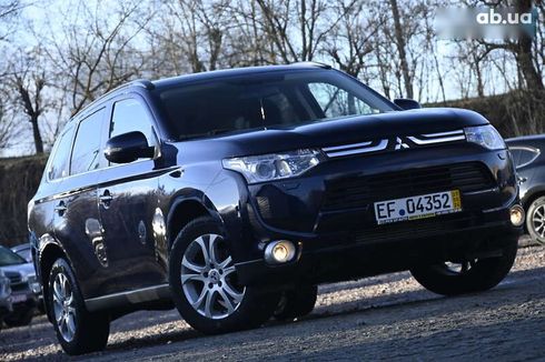 Mitsubishi Outlander 2013 - фото 2