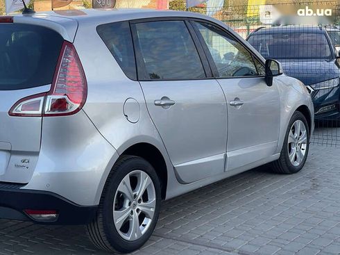 Renault Scenic 2011 - фото 27