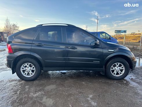 SsangYong Actyon 2008 черный - фото 14