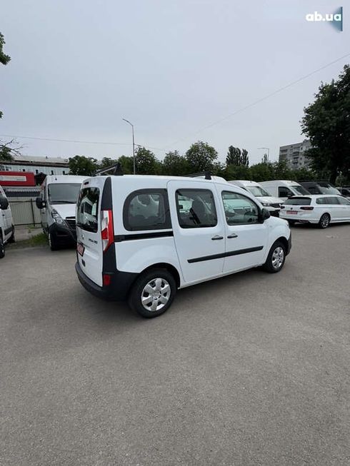 Renault Kangoo 2019 - фото 11