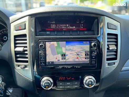 Mitsubishi Pajero Wagon 2018 - фото 23
