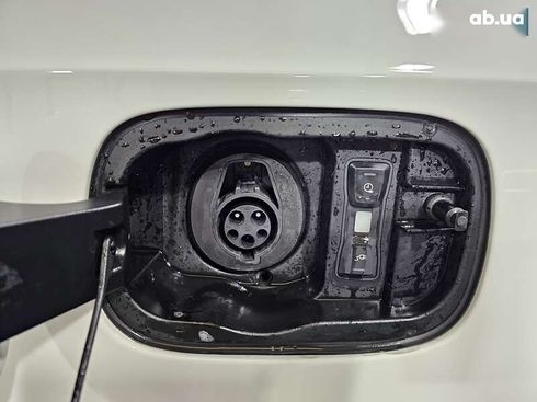 Bentley Bentayga 2021 - фото 11