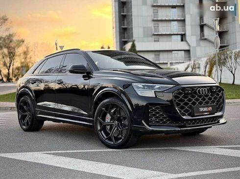 Audi RS Q8 2025 - фото 11