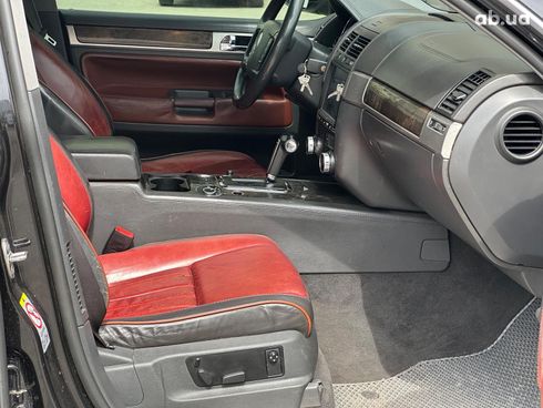 Volkswagen Touareg 2009 черный - фото 55