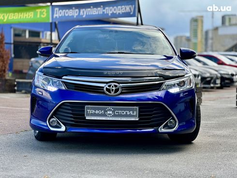 Toyota Camry 2015 синий - фото 2