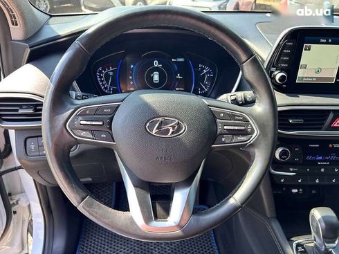 Hyundai Santa Fe 2020 - фото 21