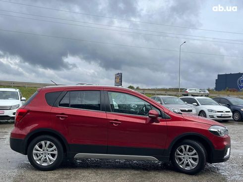 Suzuki SX4 2018 красный - фото 11