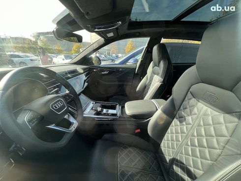 Audi SQ8 2022 - фото 9