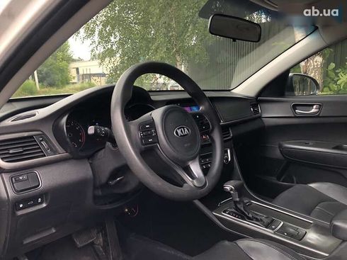 Kia K5 2017 - фото 8