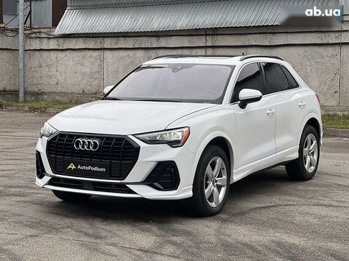 Audi Q3 2019 - фото 5