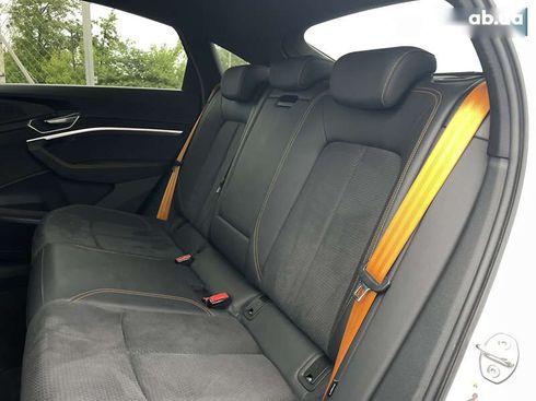 Audi E-Tron 2022 - фото 15