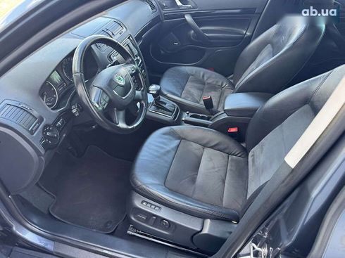 Skoda Octavia 2010 - фото 15
