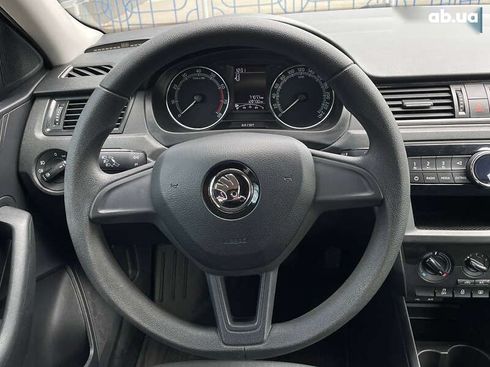 Skoda Spaceback 2018 - фото 9