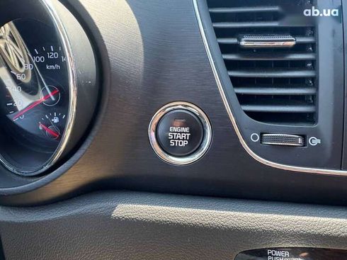 Kia Carnival 2019 - фото 12