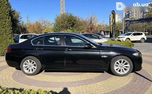 BMW 5 серия 2015 - фото 8