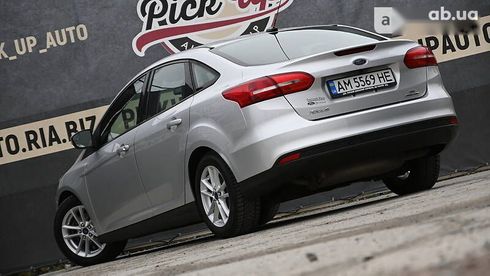 Ford Focus 2015 - фото 15