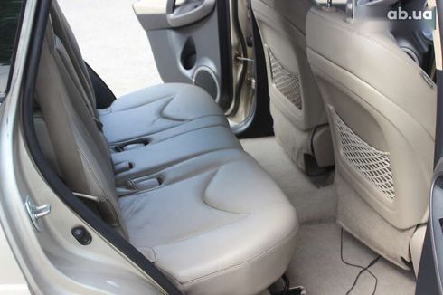Toyota RAV4 2007 - фото 25
