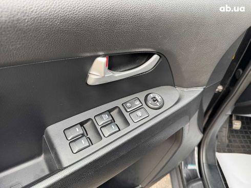 Kia Sportage 2015 черный - фото 19