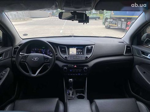 Hyundai Tucson 2016 - фото 21