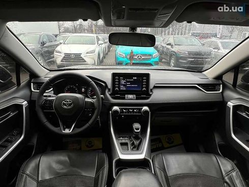 Toyota RAV4 2019 - фото 11