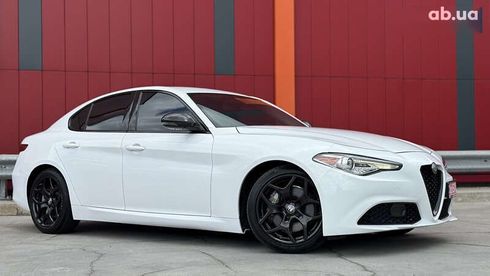 Alfa Romeo Giulia 2021 - фото 11