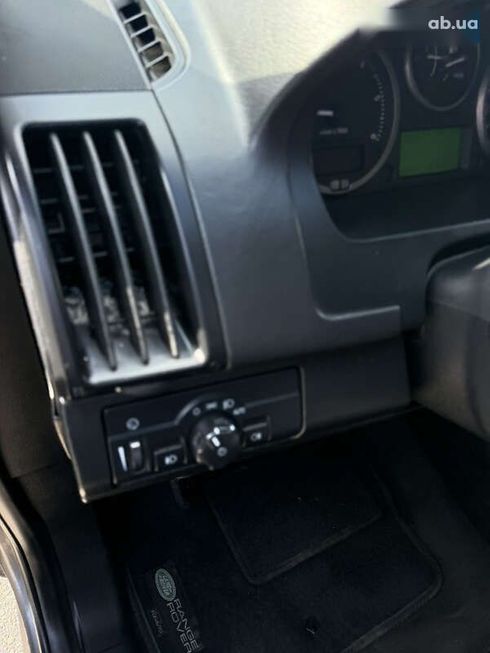 Land Rover Freelander 2010 - фото 13