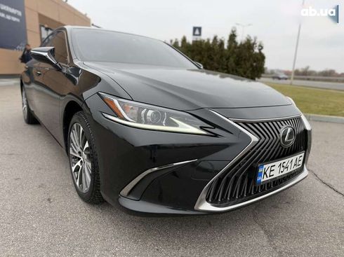 Lexus ES 2021 - фото 28