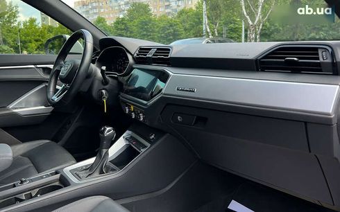 Audi Q3 2019 - фото 9