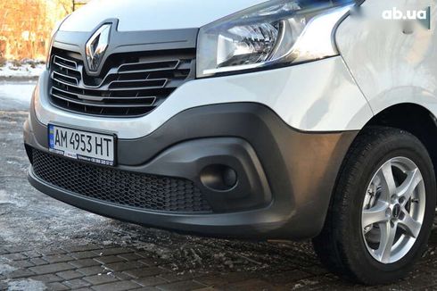 Renault Trafic 2019 - фото 8