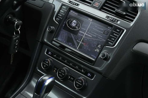 Volkswagen e-Golf 2015 - фото 30