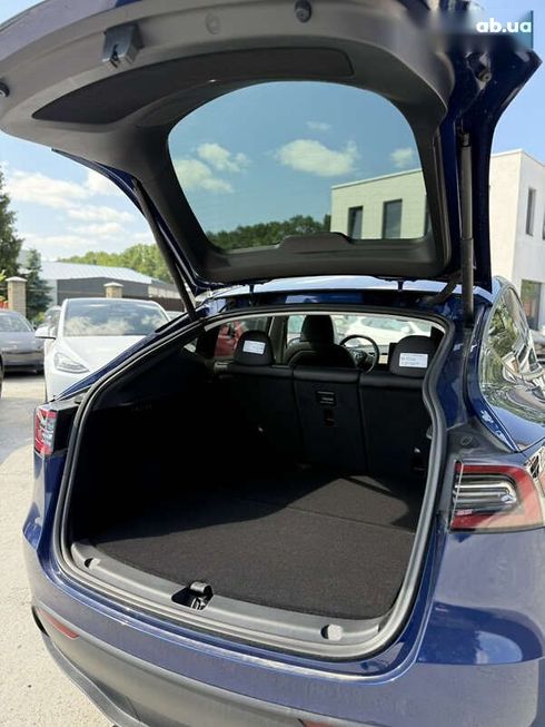 Tesla Model Y 2024 - фото 25