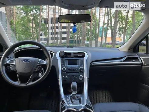 Ford Fusion 2015 серебристый - фото 4