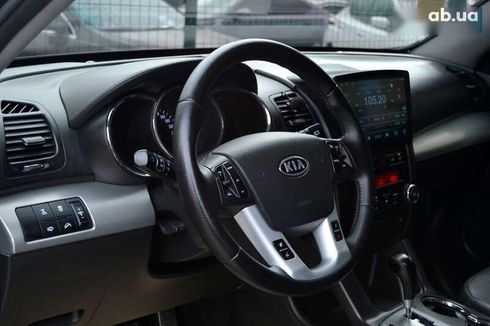 Kia Sorento 2011 - фото 24