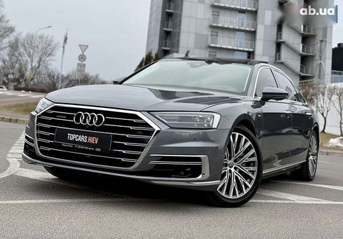 Audi A8 2018 - фото 2