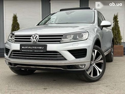 Volkswagen Touareg 2017 - фото 11