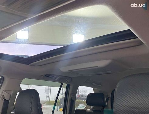 Toyota Land Cruiser Prado 2010 - фото 6