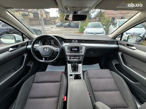 Volkswagen Passat 2014 белый - фото 18