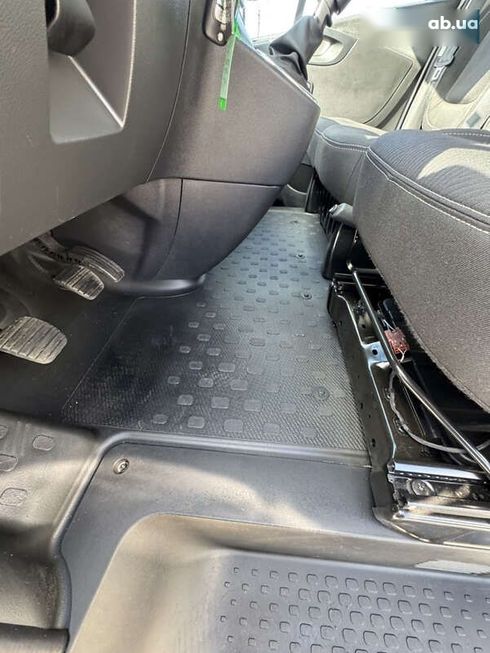 Renault Trafic 2020 - фото 26