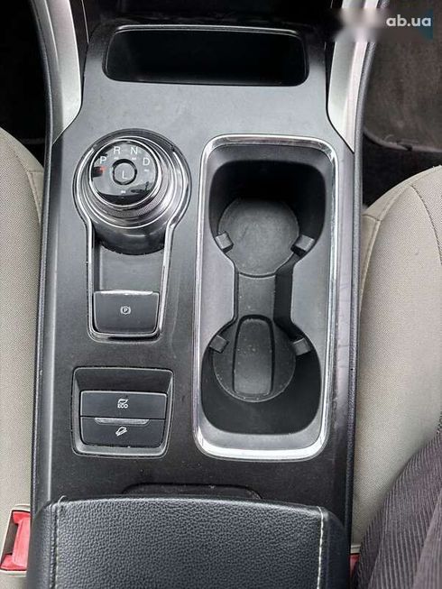 Ford Fusion 2017 - фото 28