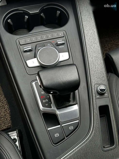 Audi A4 2018 - фото 13