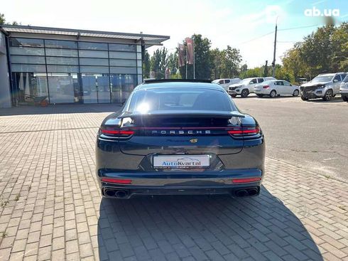 Porsche Panamera 2017 - фото 11